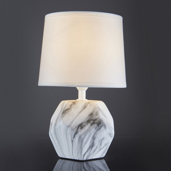 ESC_10163_T_White