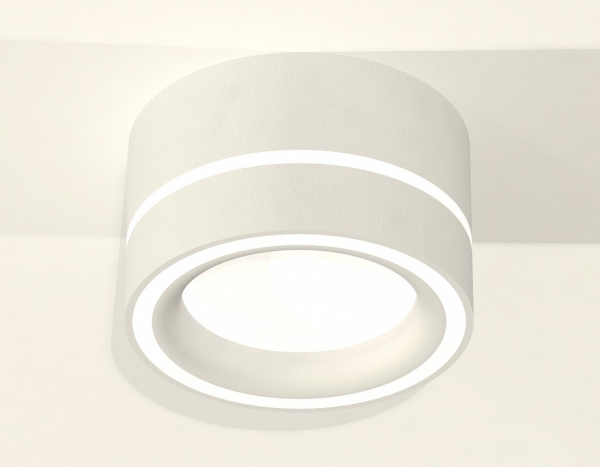 AMBR_XS8101018